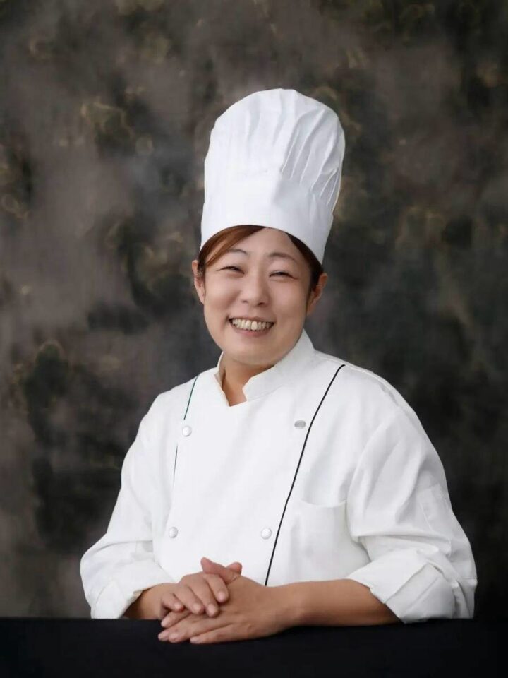 <中華>